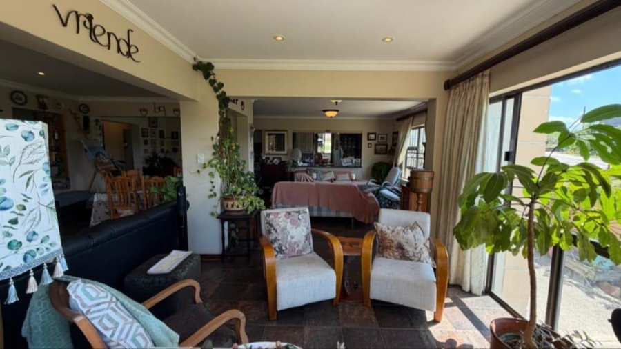 4 Bedroom Property for Sale in Vaal Dam Free State